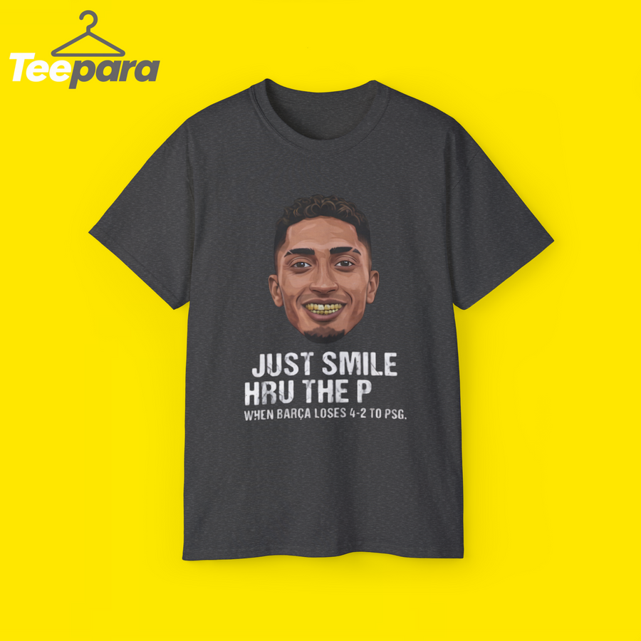 Raphinha FC Barcelona Gold Grill Meme T-Shirt featuring a humorous football-inspired graphic for Barça fans.